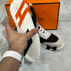 HIGH QUALITY HRMS sneakers