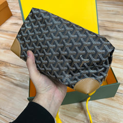 Trendy pouch premium Bag