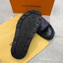 PREMIUM IMPORTED SLIDE WITH BOX HQS