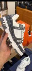 GU HIGH QUALITY SNEAKERS