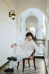 CLASSIC OFF-WHITE EMBROIDERY KURTA