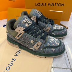 GU TOP QUALITY SNEAKERS