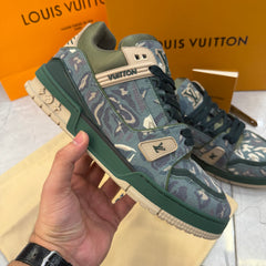 GU TOP QUALITY SNEAKERS