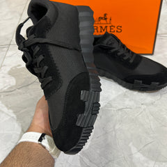 HIGH QUALITY HRMS sneakers