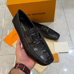 L-V PREMIUM MOCCASIN