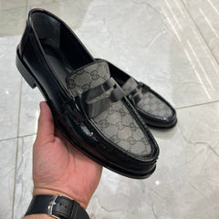 L-V LOAFERS with simple box