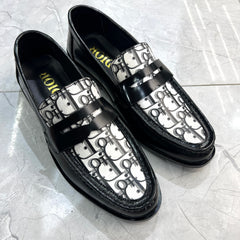 L-V LOAFERS with simple box