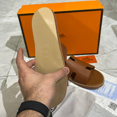 HERMES 'BROWN LEATHER HIGH QUALITY SLIDE