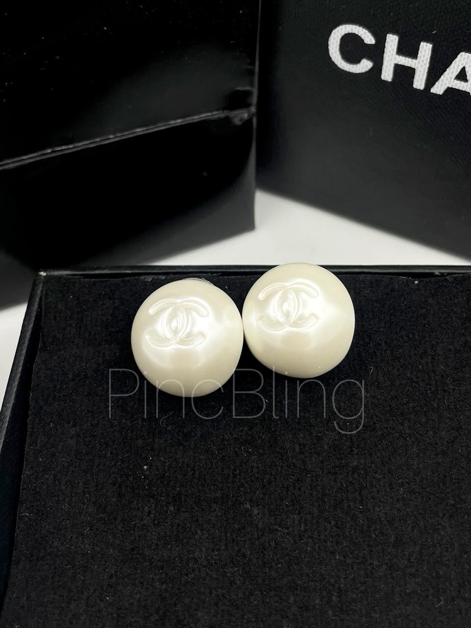 Ivory Pearl Studs