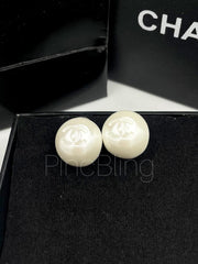 Ivory Pearl Studs