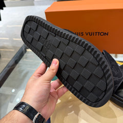L-V HIGH QUALITY SLIDE HQS26