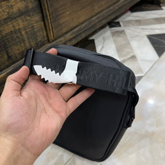 Tommy Classic Shoulder Bag