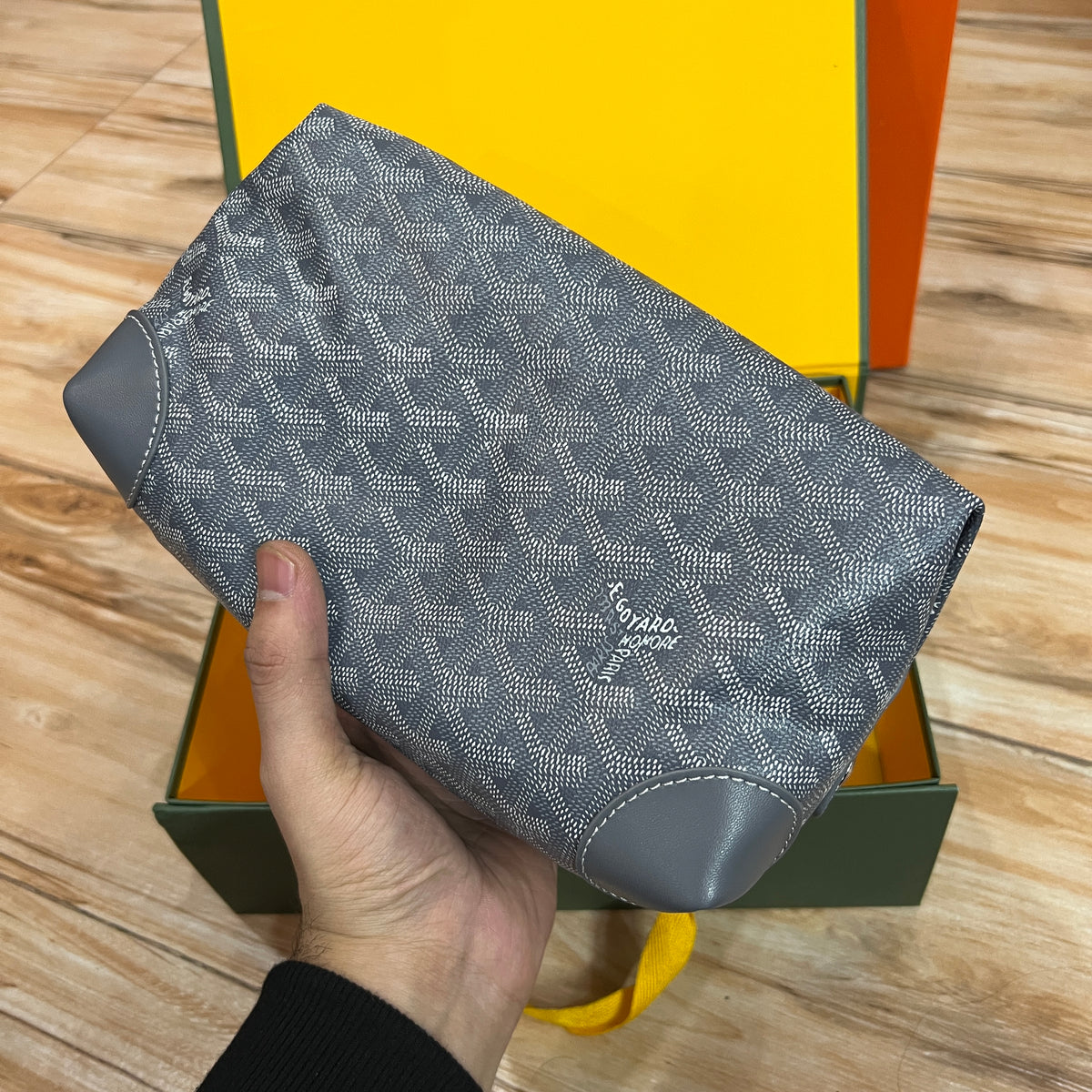 Trendy pouch premium Bag