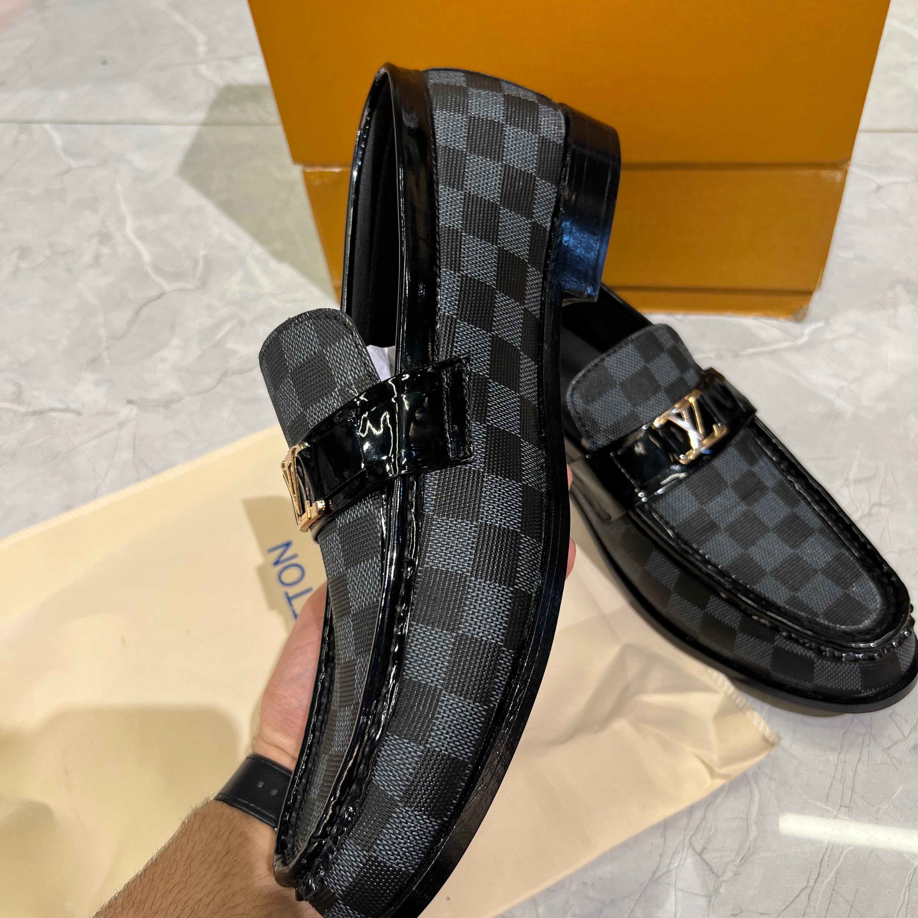 L-V LOAFERS pk