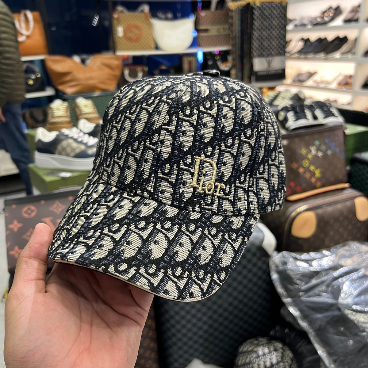 HIGH QUALITY CAP