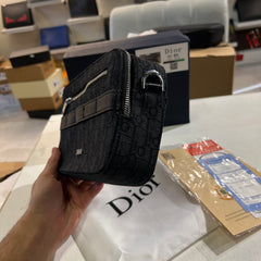 DIR Classic Shoulder Bag