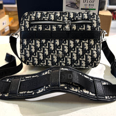 DIR Classic Shoulder Bag