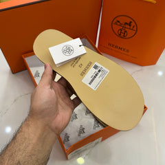 HERMES 'BROWN HIGH QUALITY SLIDE