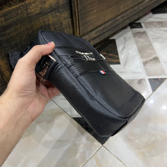 Tommy Classic Shoulder Bag