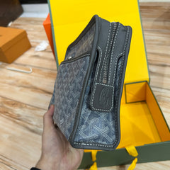 Trendy pouch premium Bag