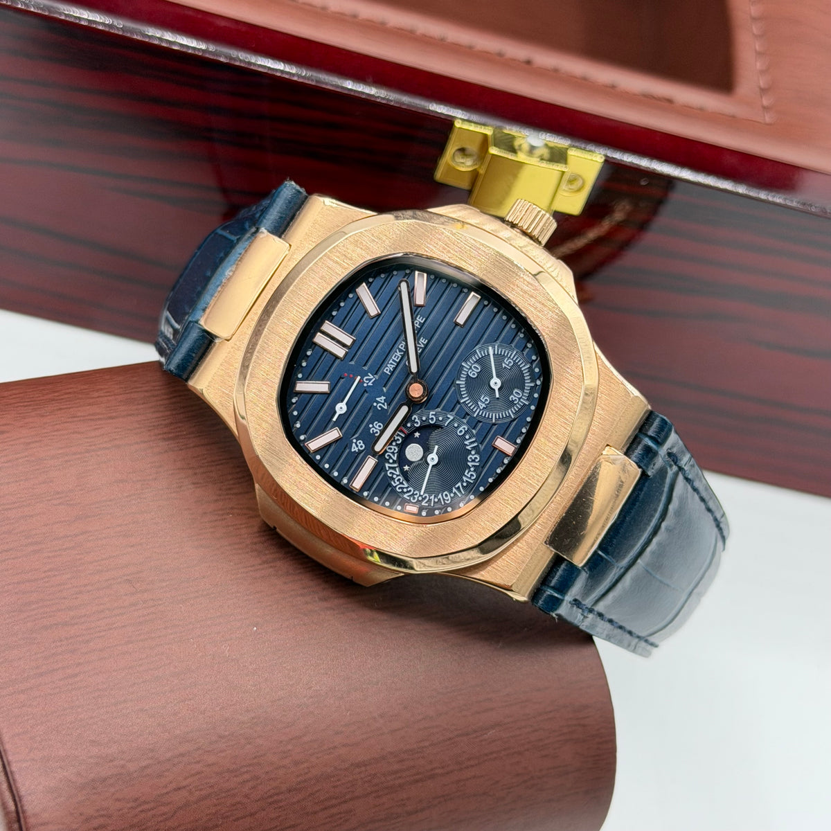 PP MASTER PLUS WATCH AUTOMATIC WITH BOX