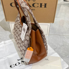 High quality Ladies bag with box LB03w