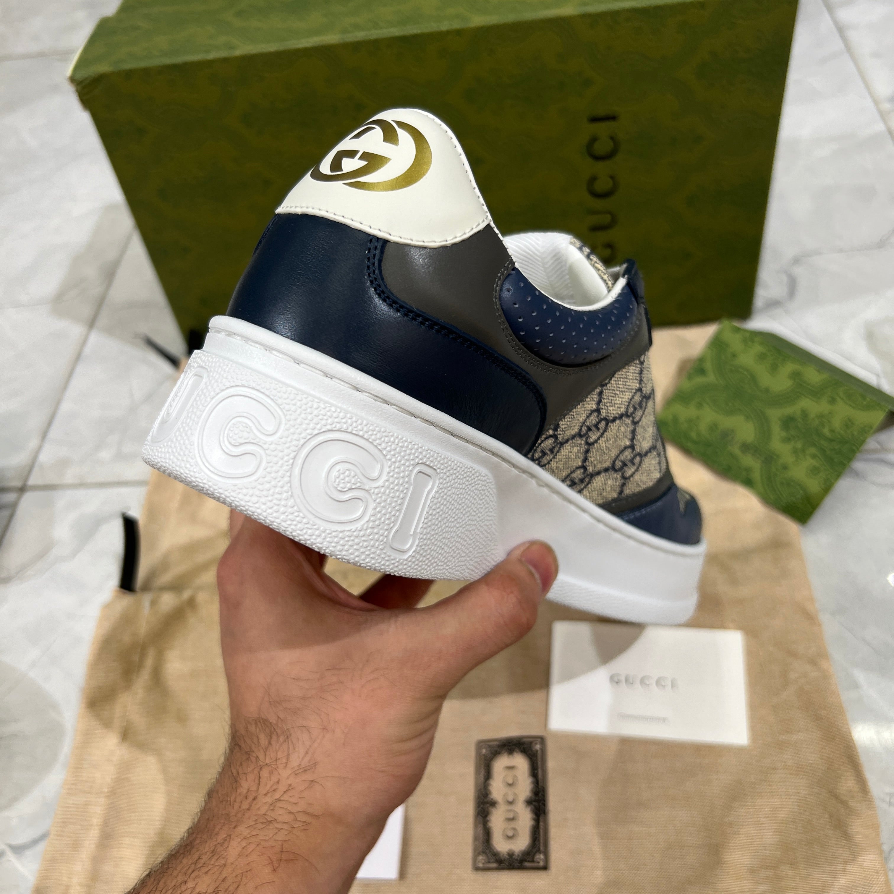 GU HIGH QUALITY SNEAKERS