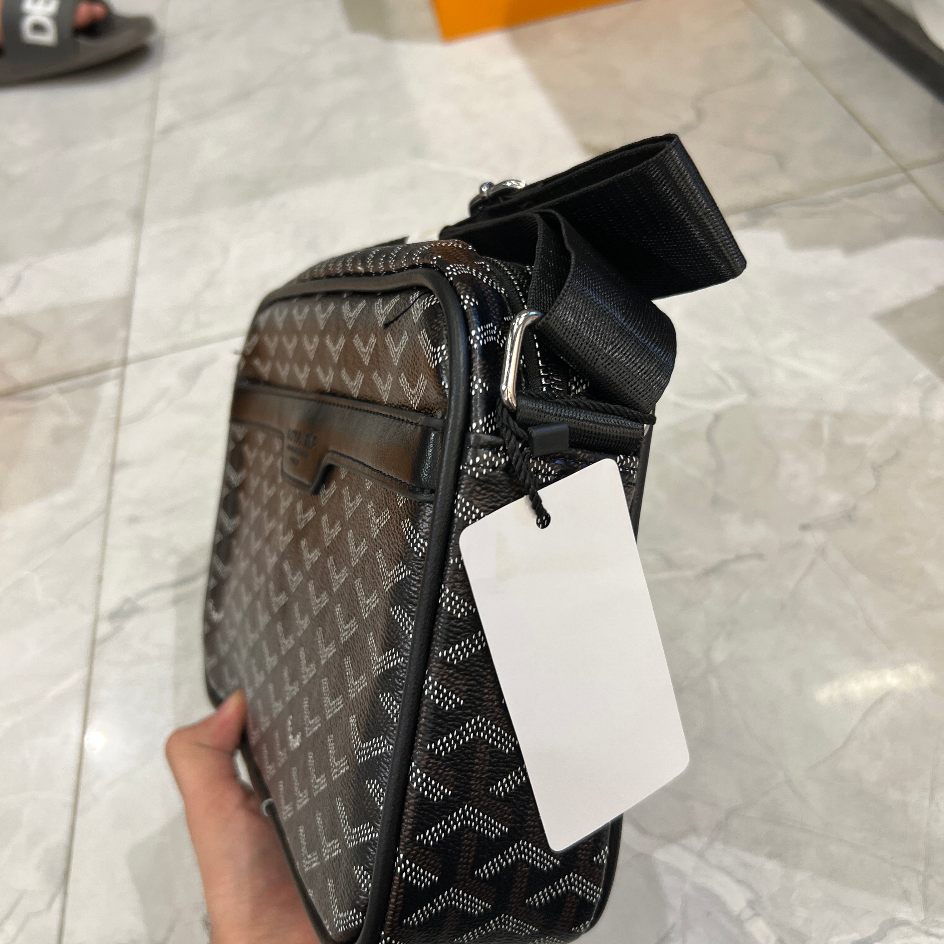 Trendy pouch premium Bag