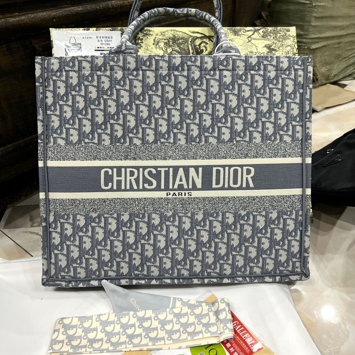 High quality Ladies bag with box LB03w