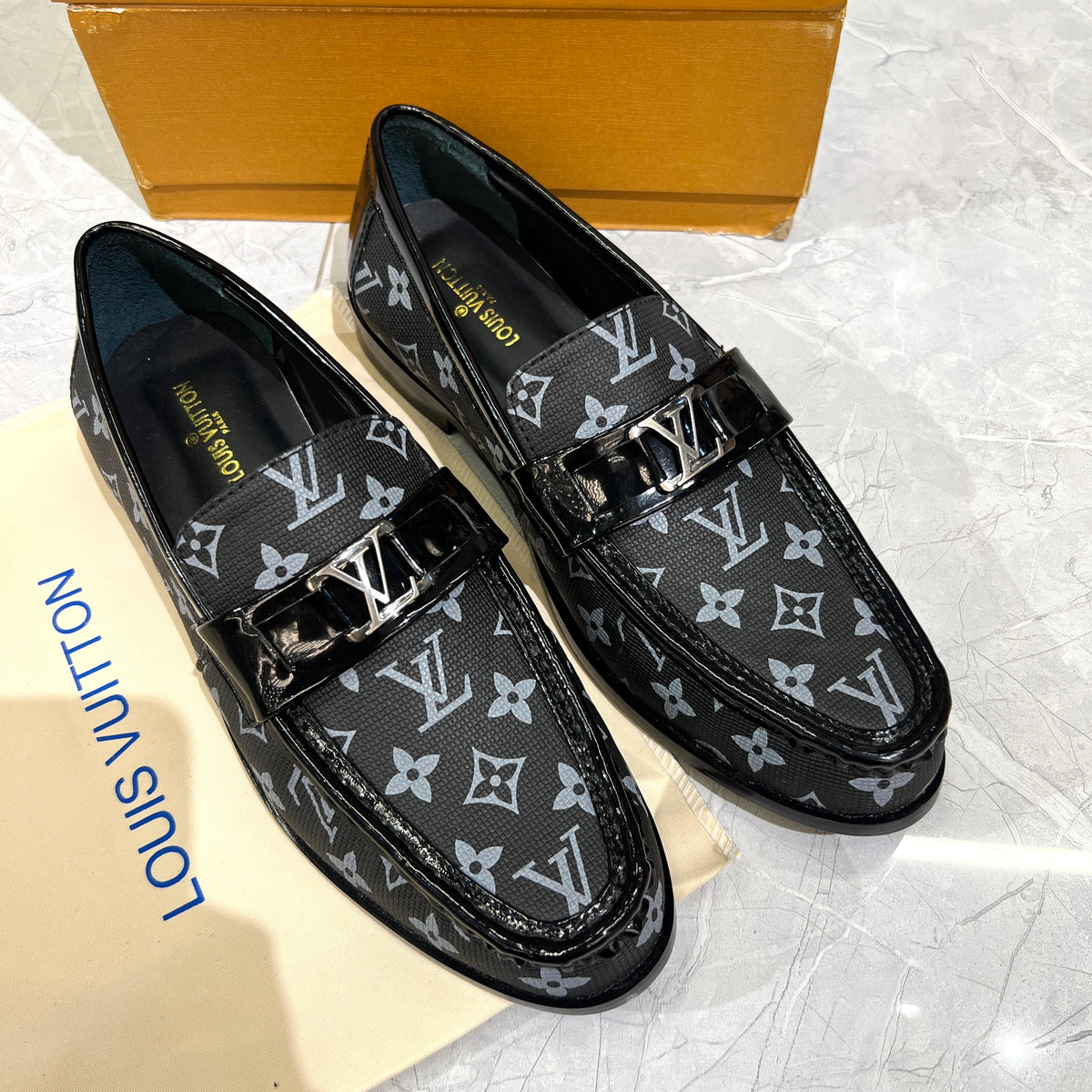 L-V LOAFERS pk