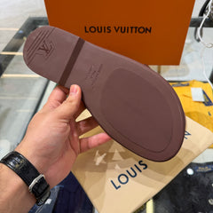 L-V HIGH QUALITY SLIDE HQS26
