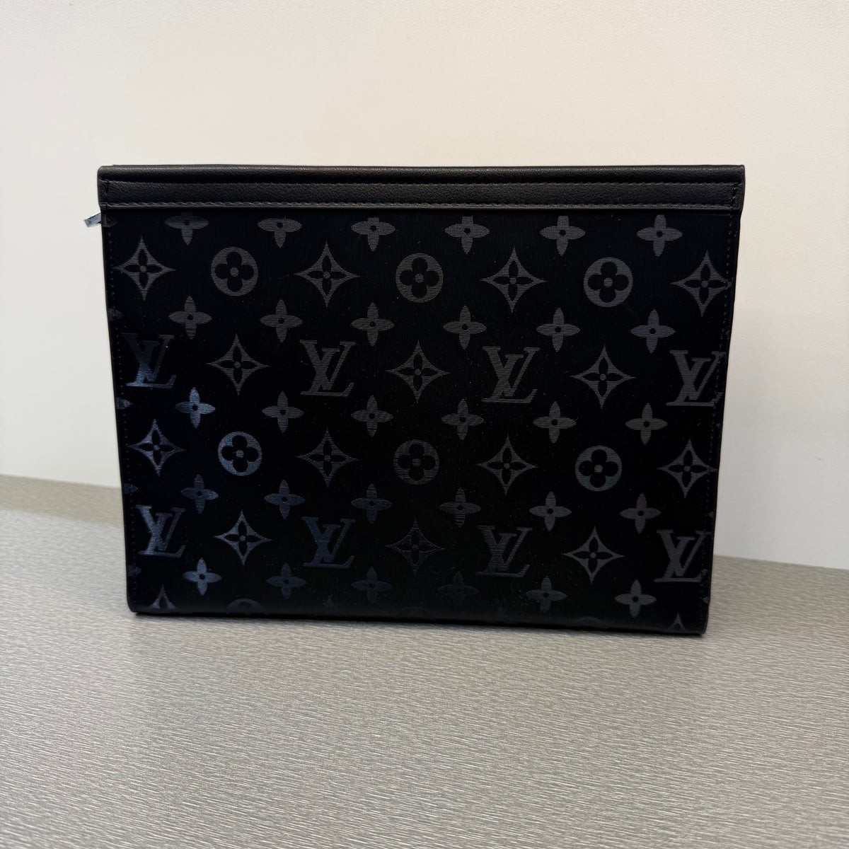 Trendy pouch premium Bag with box