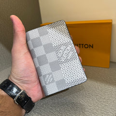 Premium Branded card holder WAL