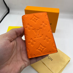 Premium Card holder CHP WAL