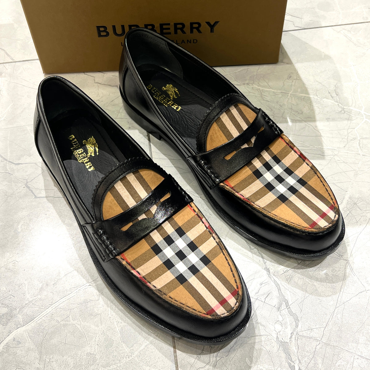 BUR LOAFERS with simple box