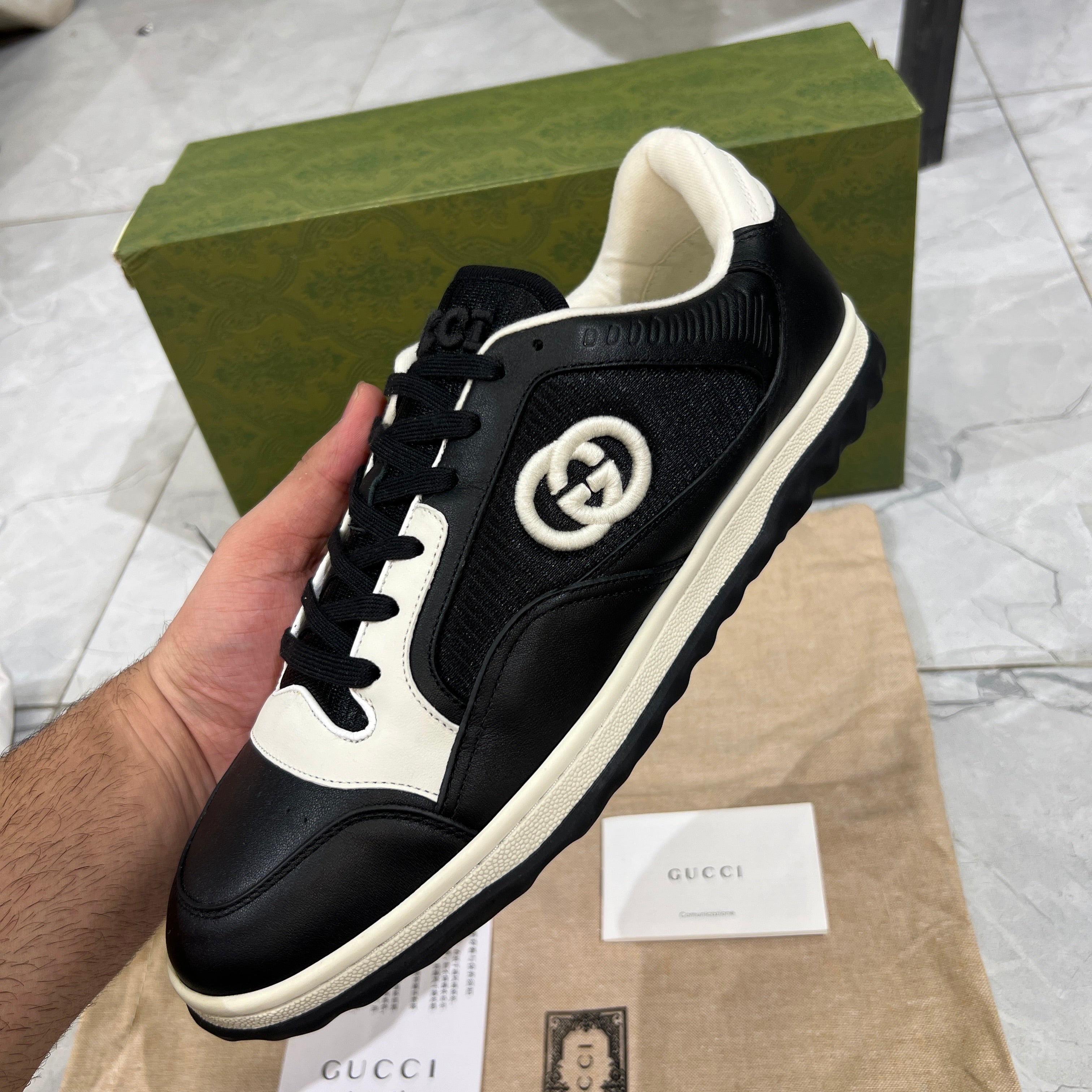 GU HIGH QUALITY SNEAKERS