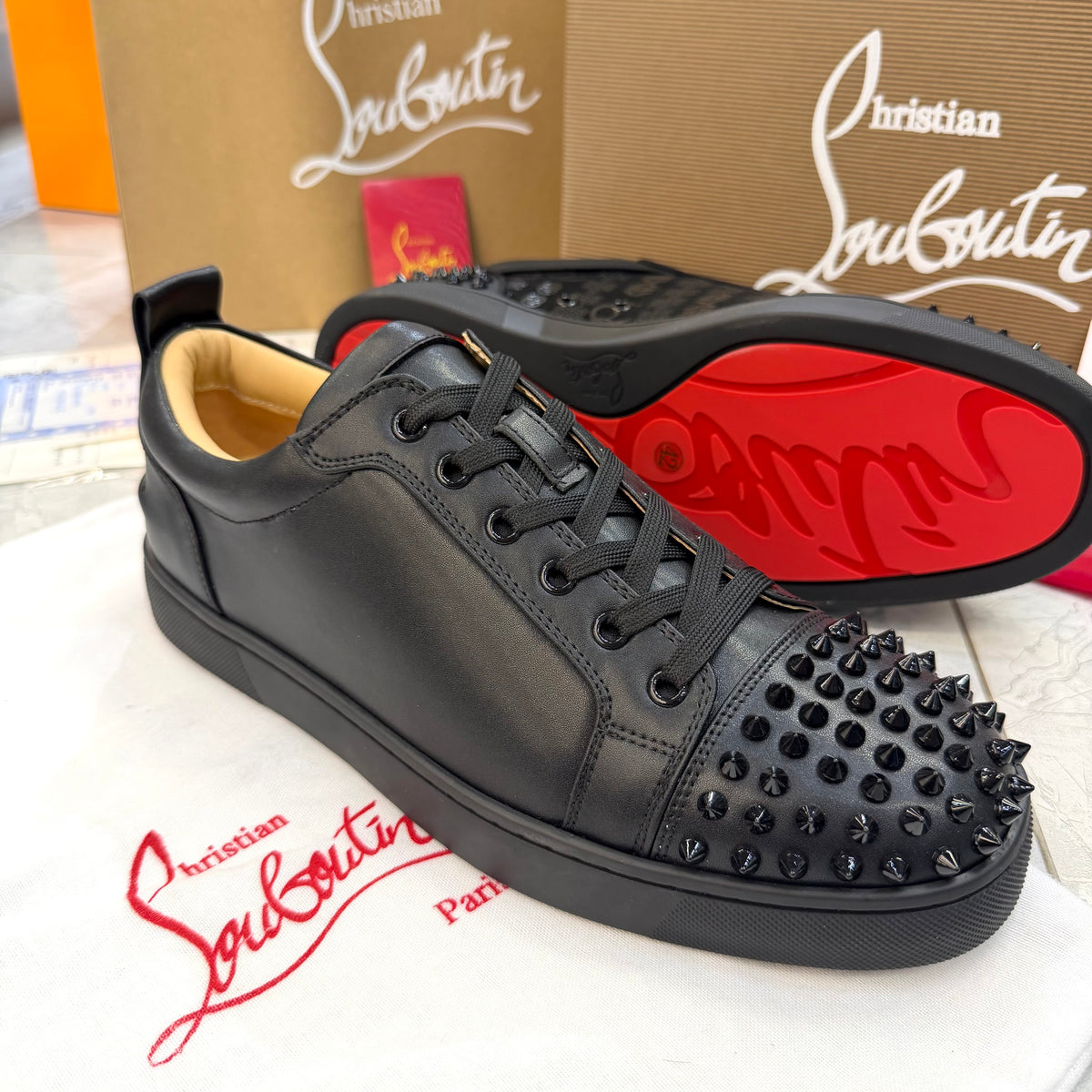 CR LB TOP QUALITY SNEAKERS