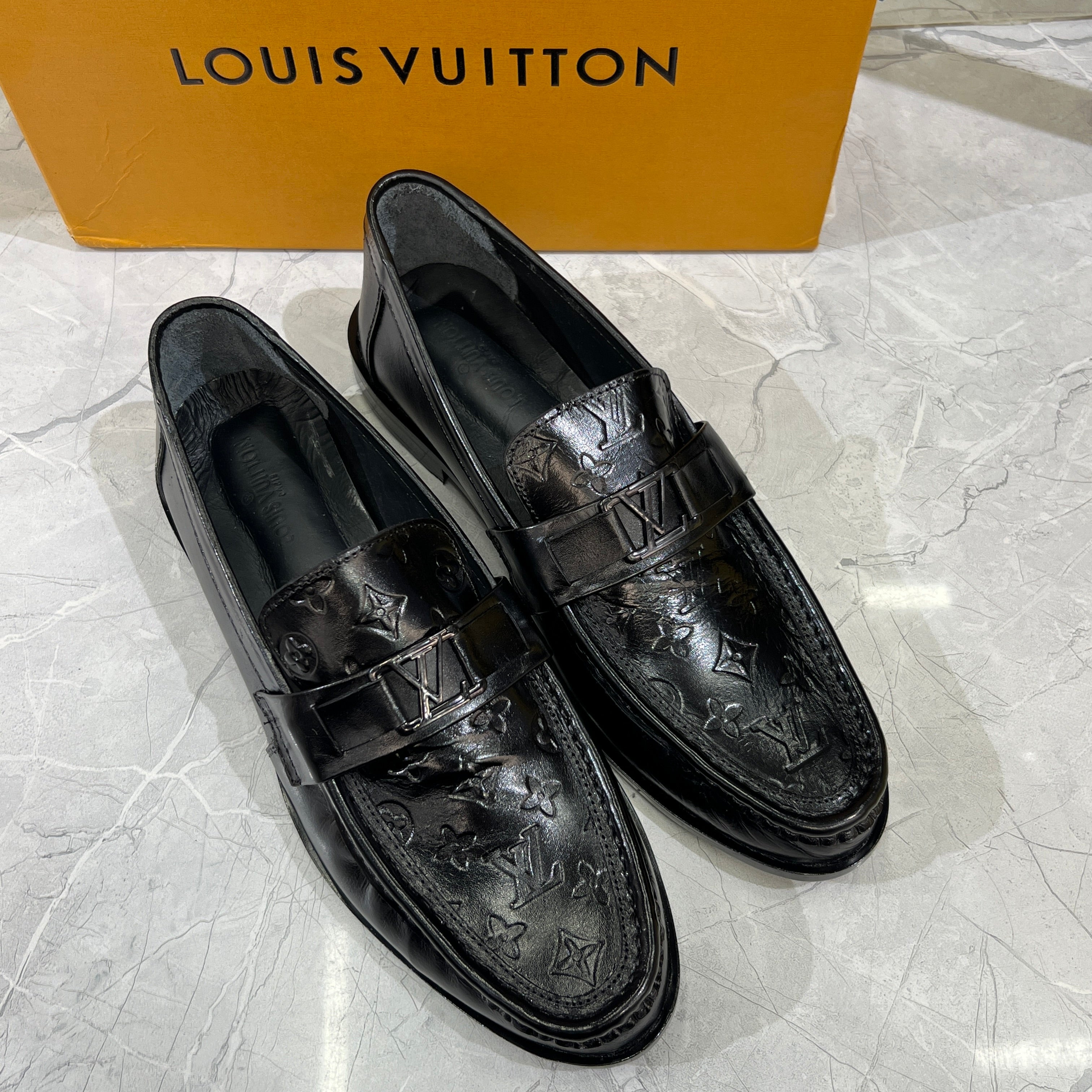 L-V LOAFERS pk