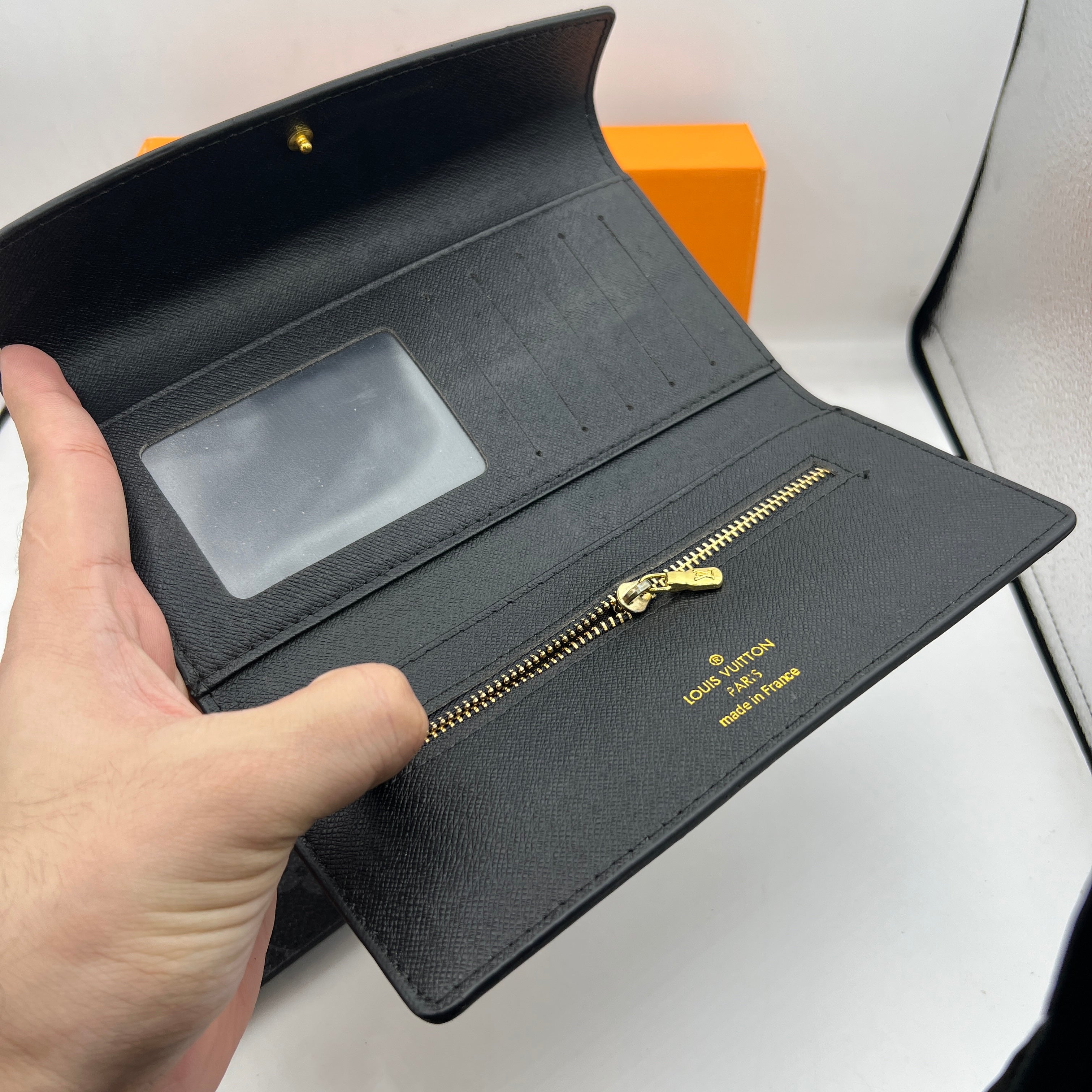 LV LNG Wallet WAL