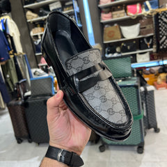 L-V LOAFERS with simple box