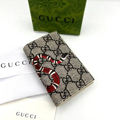 Premium Card holder CHP WAL