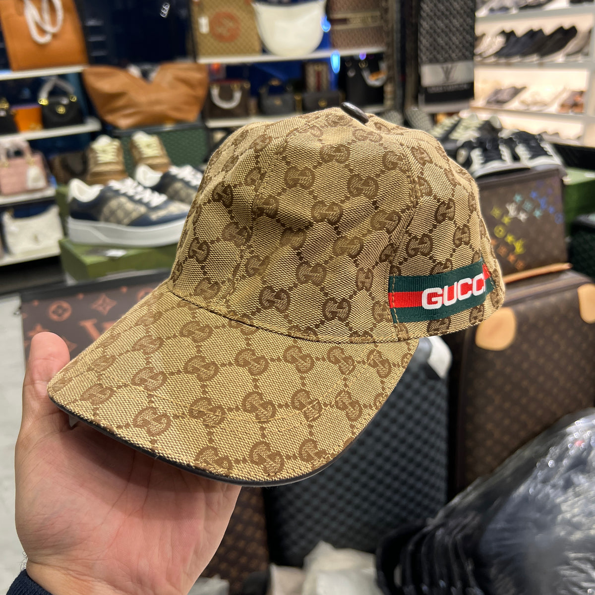 HIGH QUALITY CAP
