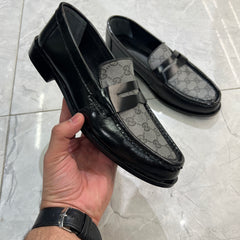 L-V LOAFERS with simple box