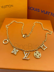 Branded Neclace luxe