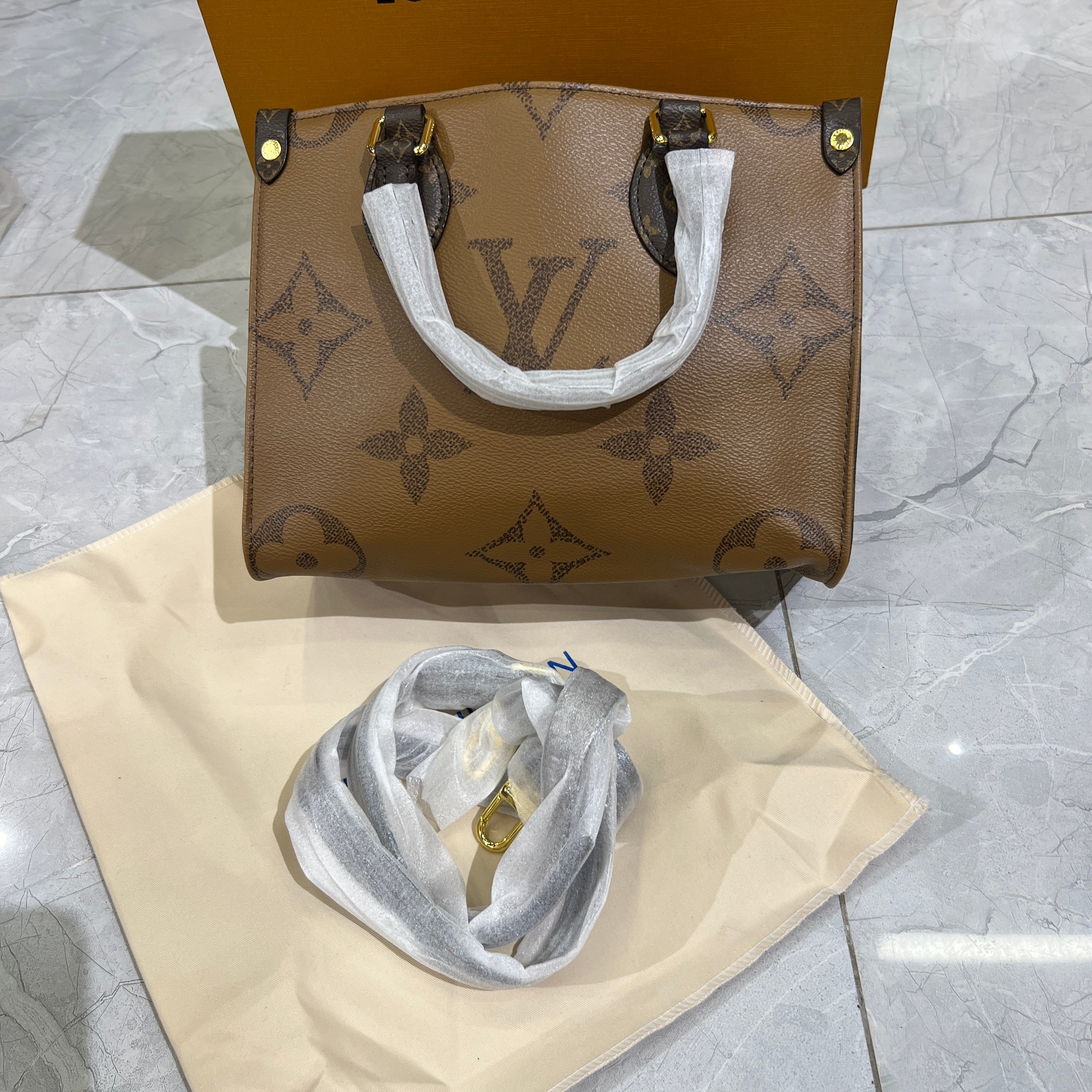 High quality Ladies bag with box LB03w