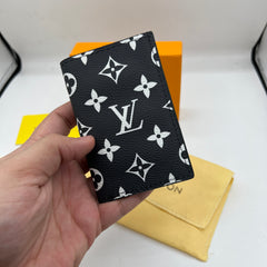 Premium Card holder CHP WAL