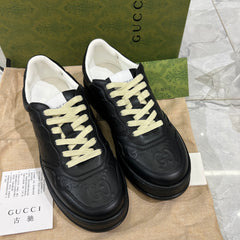 GU HIGH QUALITY SNEAKERS