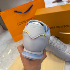 GU TOP QUALITY SNEAKERS