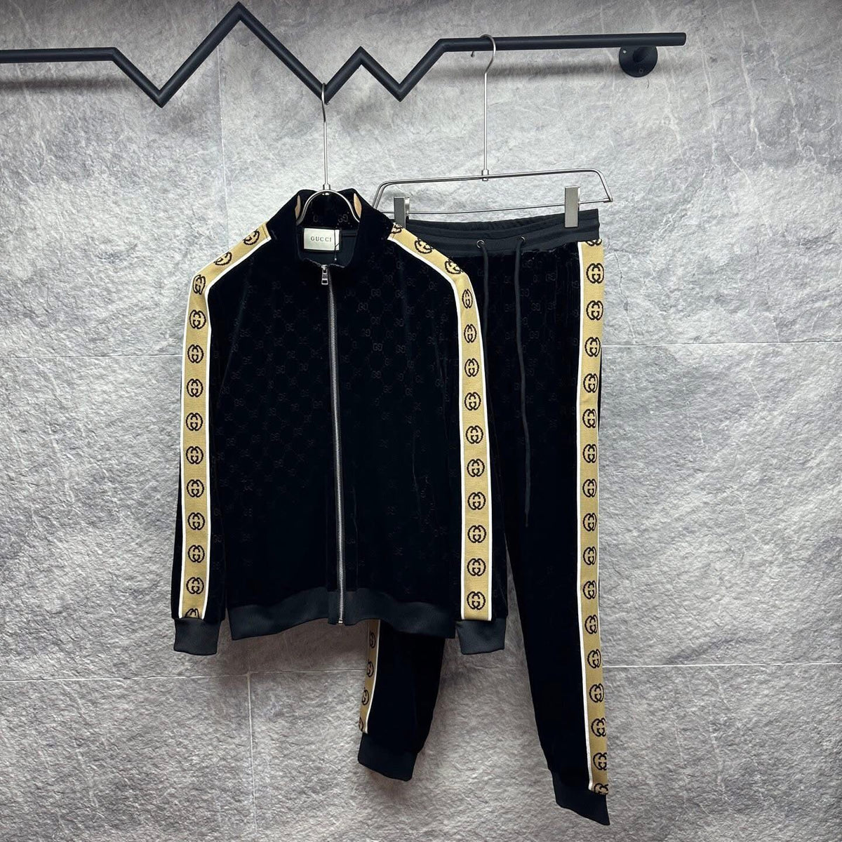 Imported winter tracksuit IWT25