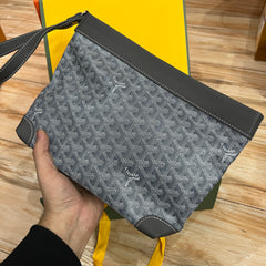 Trendy pouch premium Bag